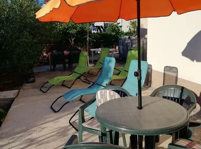 Summer Night Dream زادار